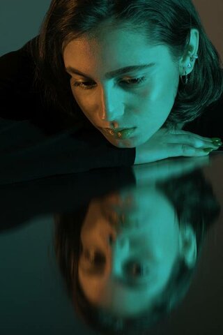 Adela Noskovičová – ateliérový portrét
