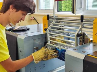 4192C72C-35D6-4ED5-BC53-298D2437576B